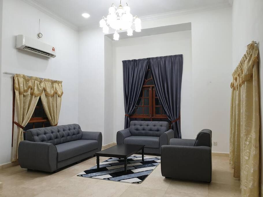 Nilai Spring Villas Kültér fotó